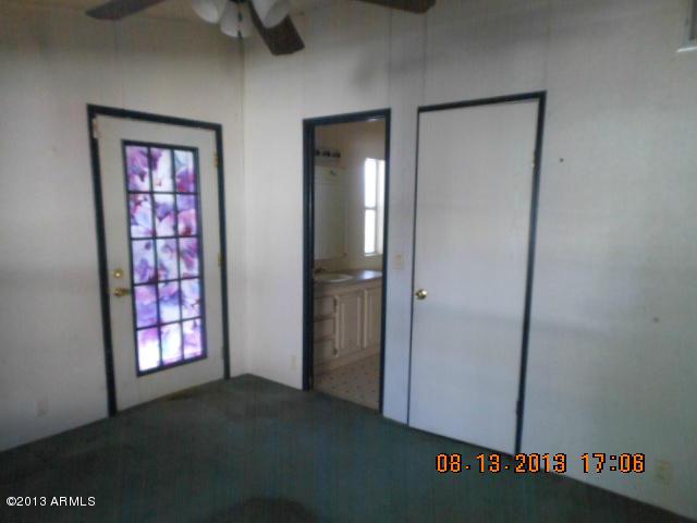 7633 E Gale Ave., Mesa, AZ 85208