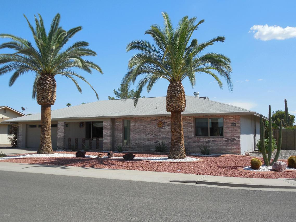 10145 W Sombrero Cir., Sun City, AZ 85373