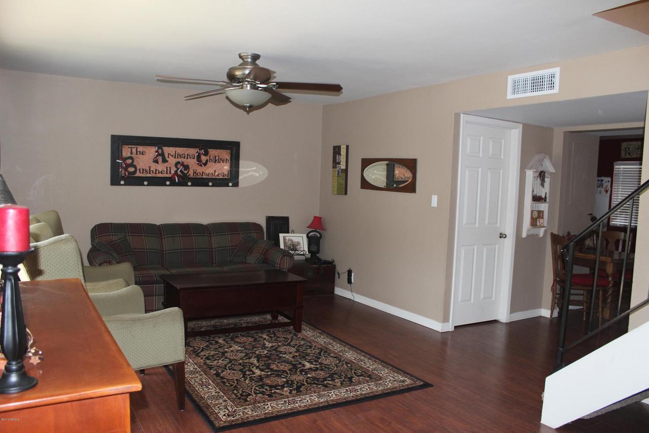 2233 W Farmdale Ave. #4, Mesa, AZ 85202