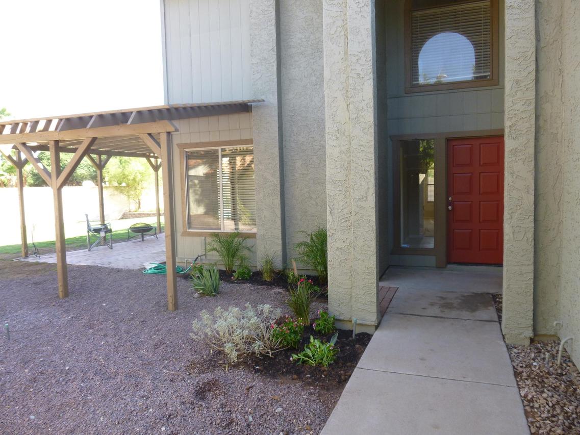 2352 W Kiowa Cir., Mesa, AZ 85202