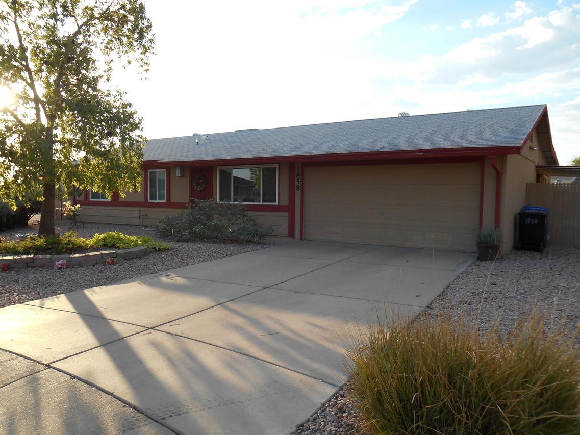 1858 N Essex Cir., Mesa, AZ 85208