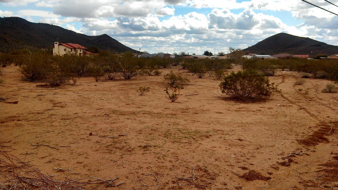 65th E Softwind, Glendale, AZ 85310