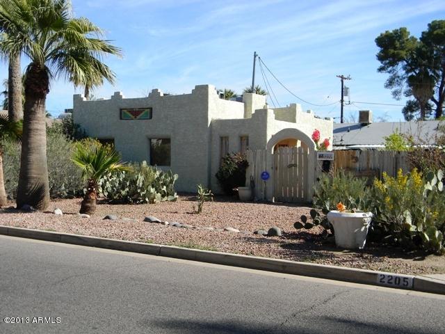 2205 N 25th Pl., Phoenix, AZ 85008