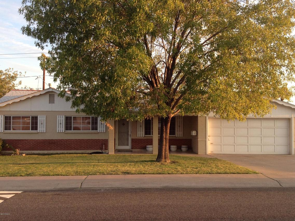 7243 E Roosevelt St., Scottsdale, AZ 85257