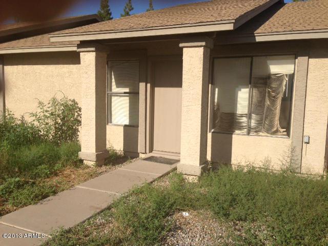 2851 E Capri Cir., Mesa, AZ 85204