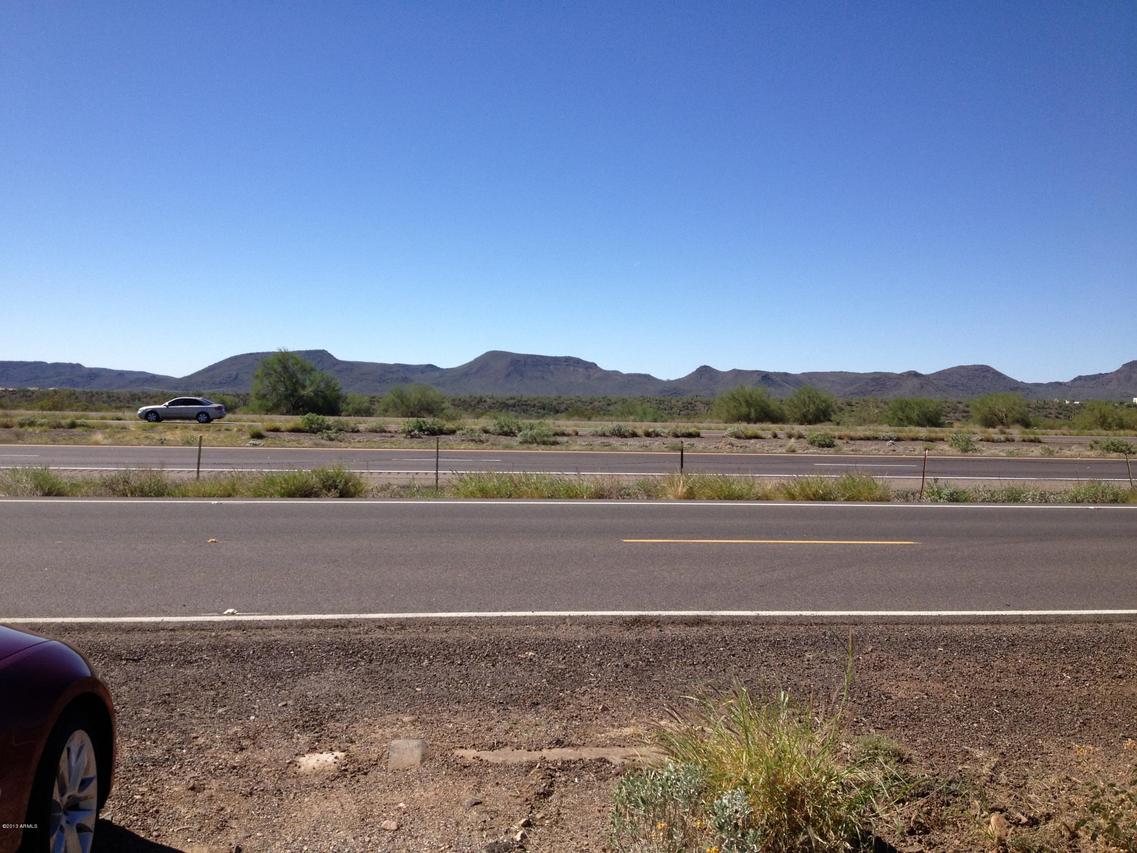 44623 N Black Canyon Hwy. #3, New River, AZ 85087