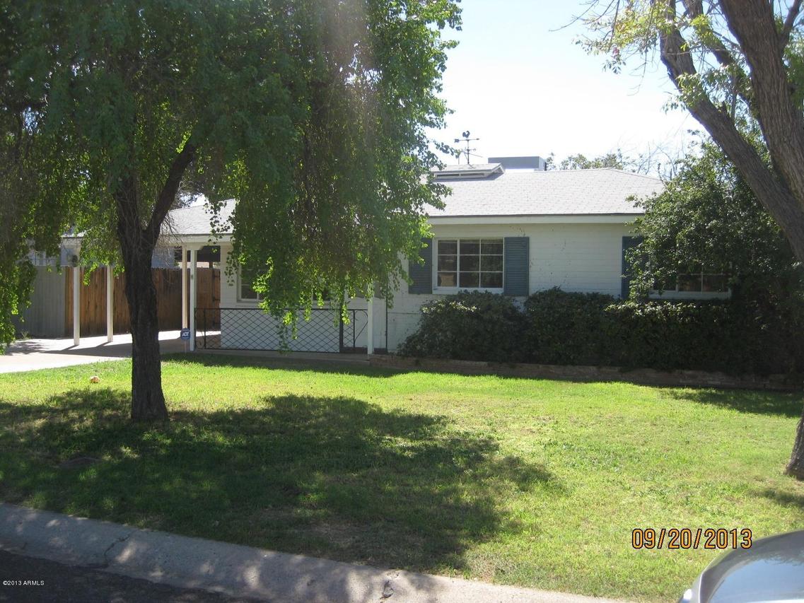 3239 E Sheridan St., Phoenix, AZ 85008