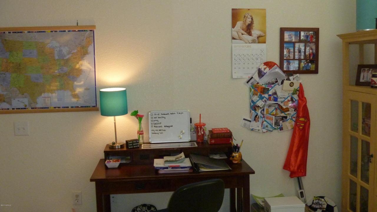 15252 N 100th St. #1143, Scottsdale, AZ 85260