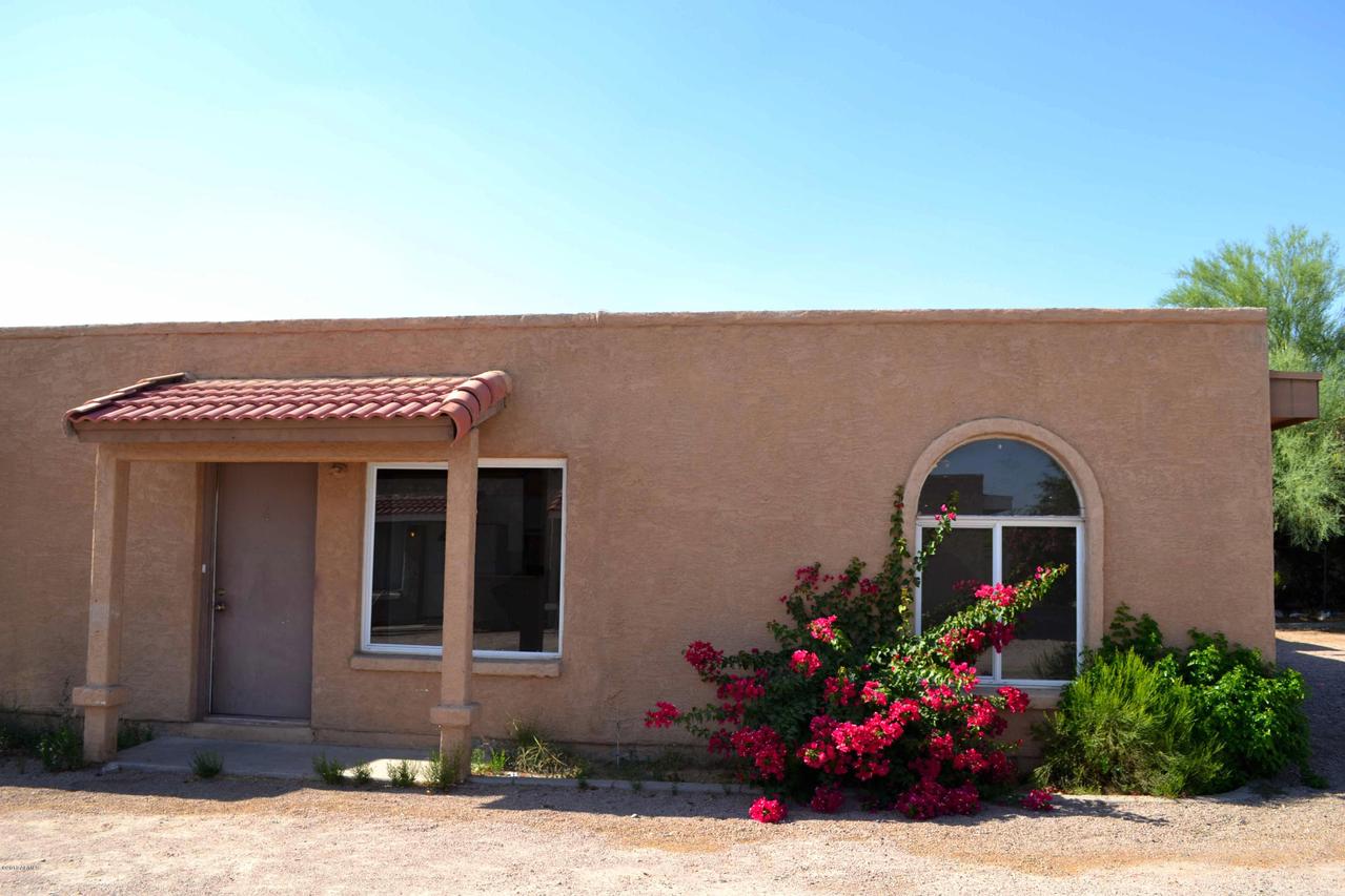 109 S 95th St., Mesa, AZ 85208