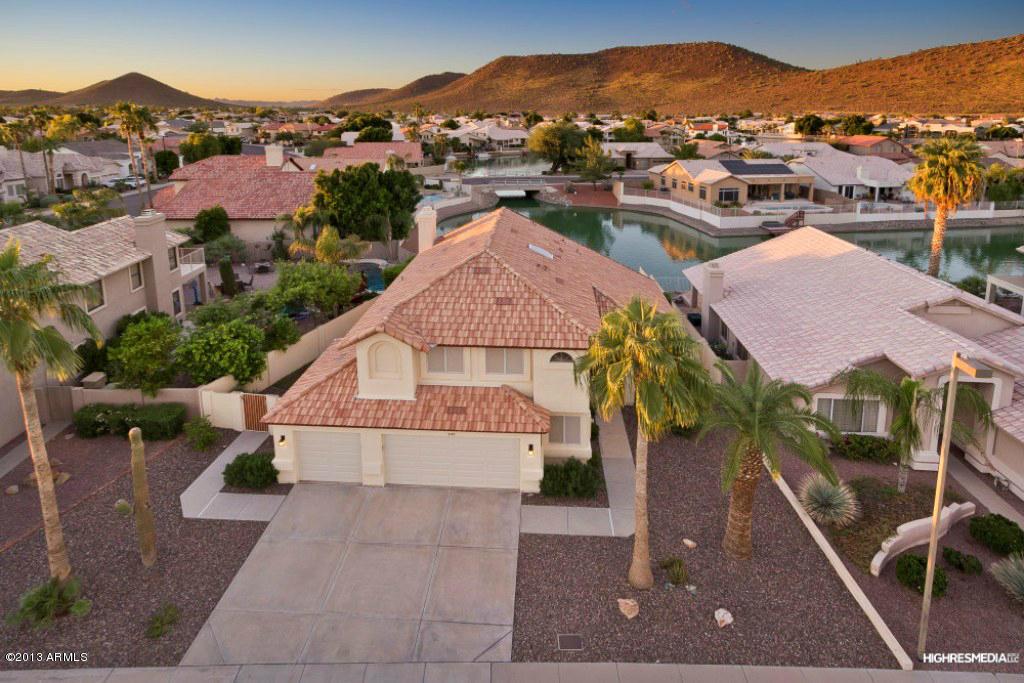 5592 W Rose Garden Ln., Glendale, AZ 85308