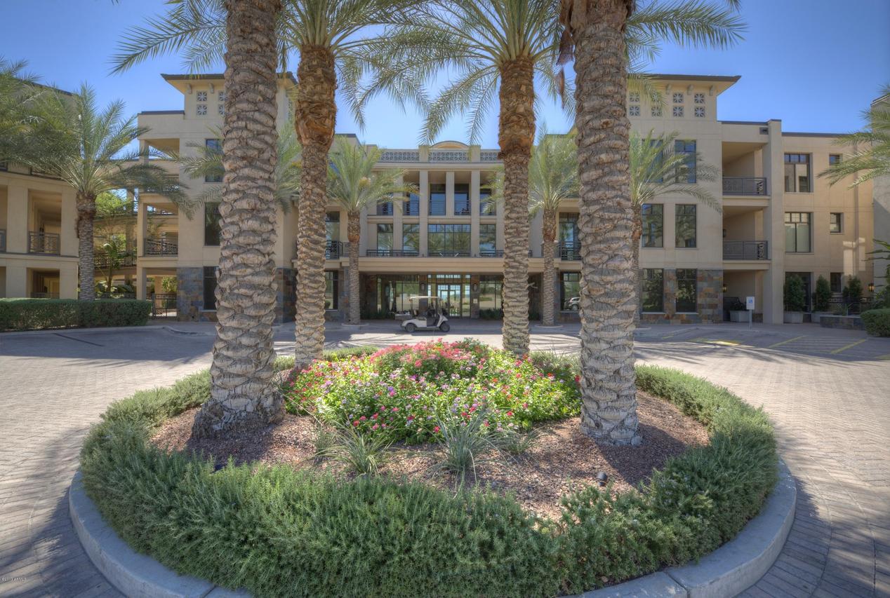 8 Biltmore Estate #306, Phoenix, AZ 85016