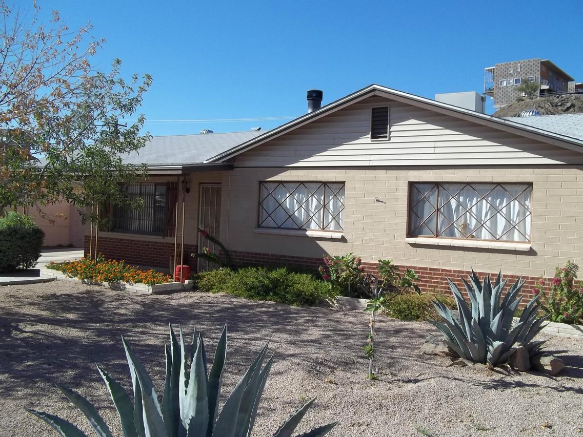 1042 E Las Palmaritas Dr., Phoenix, AZ 85020