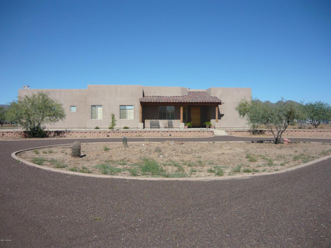 1640 E Maddock Rd., Phoenix, AZ 85086