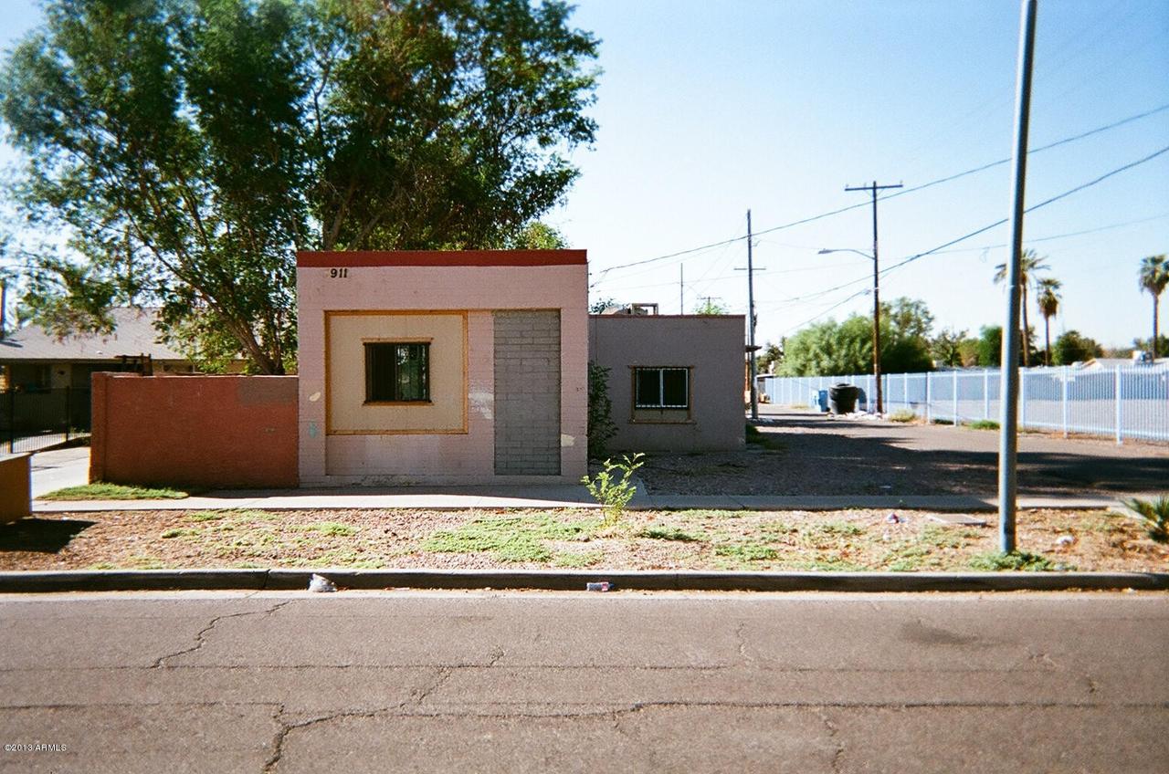 5911 W Lamar Rd., Glendale, AZ 85301