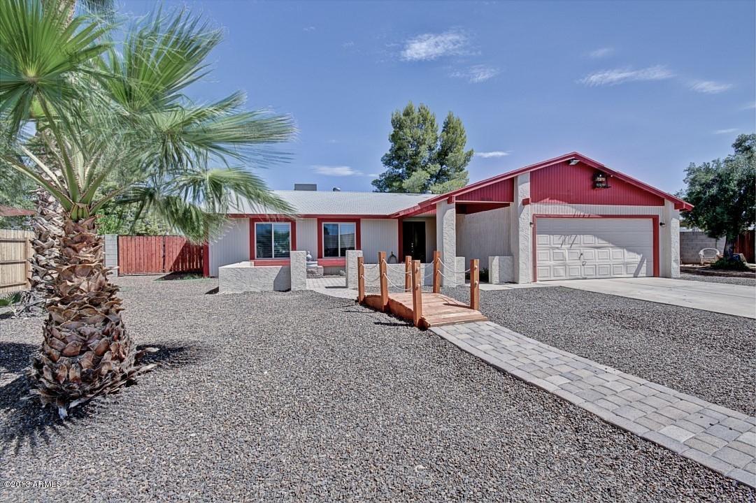 3025 S Paseo Loma Cir., Mesa, AZ 85202