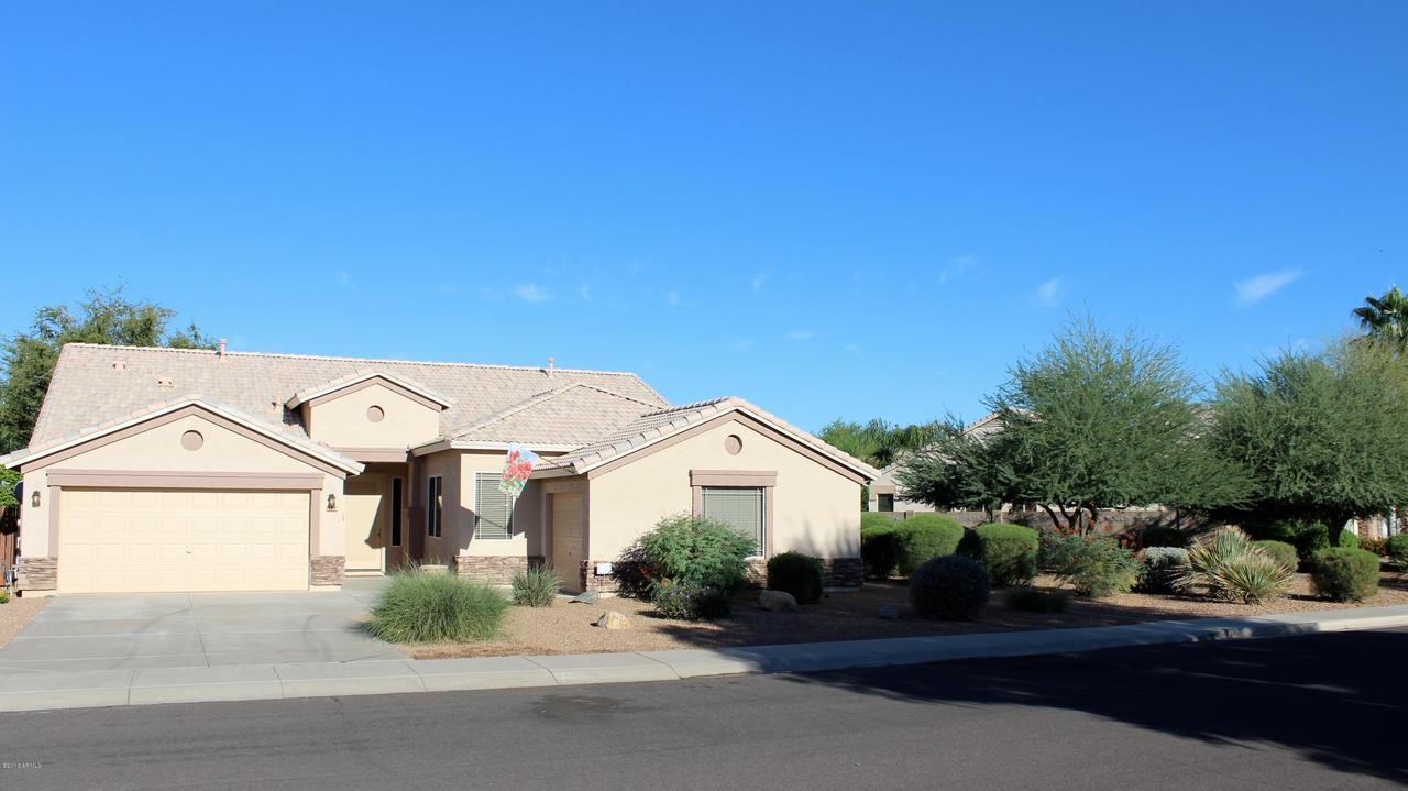 2126 S Porter St., Gilbert, AZ 85295