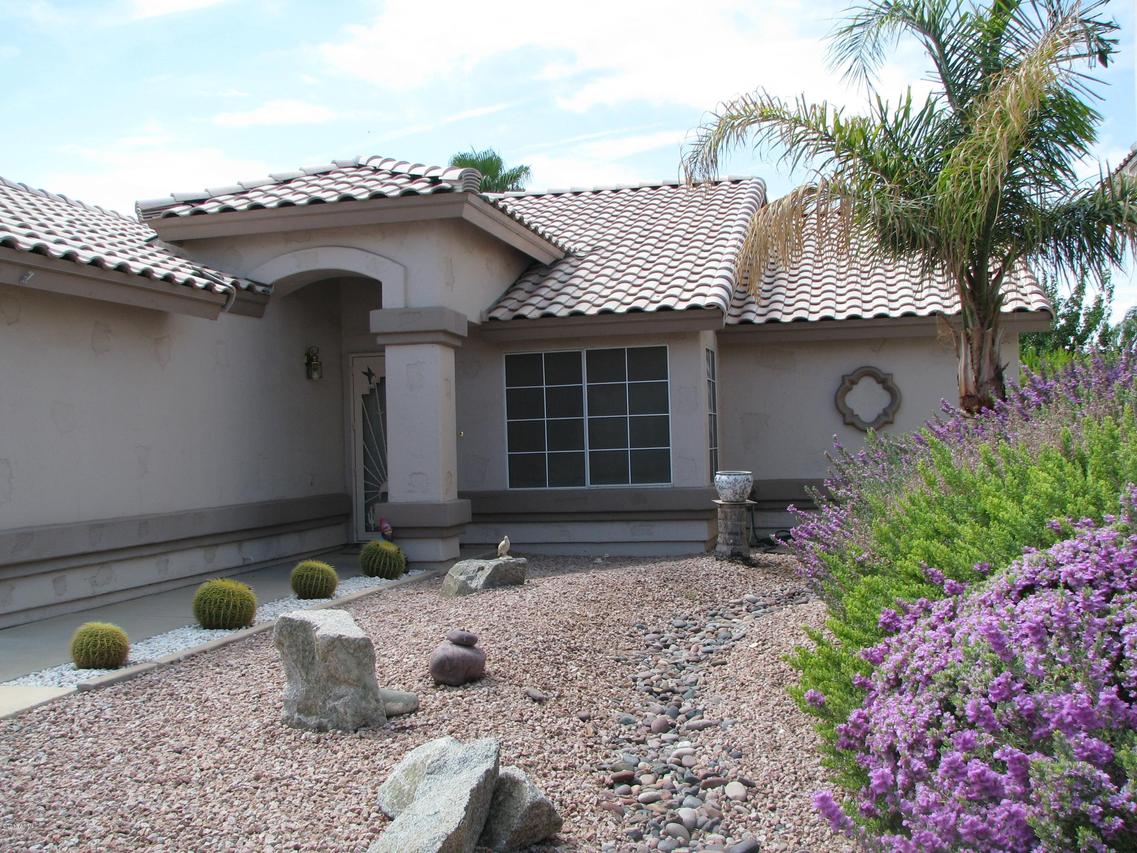 1305 W Wagoner Rd., Phoenix, AZ 85023