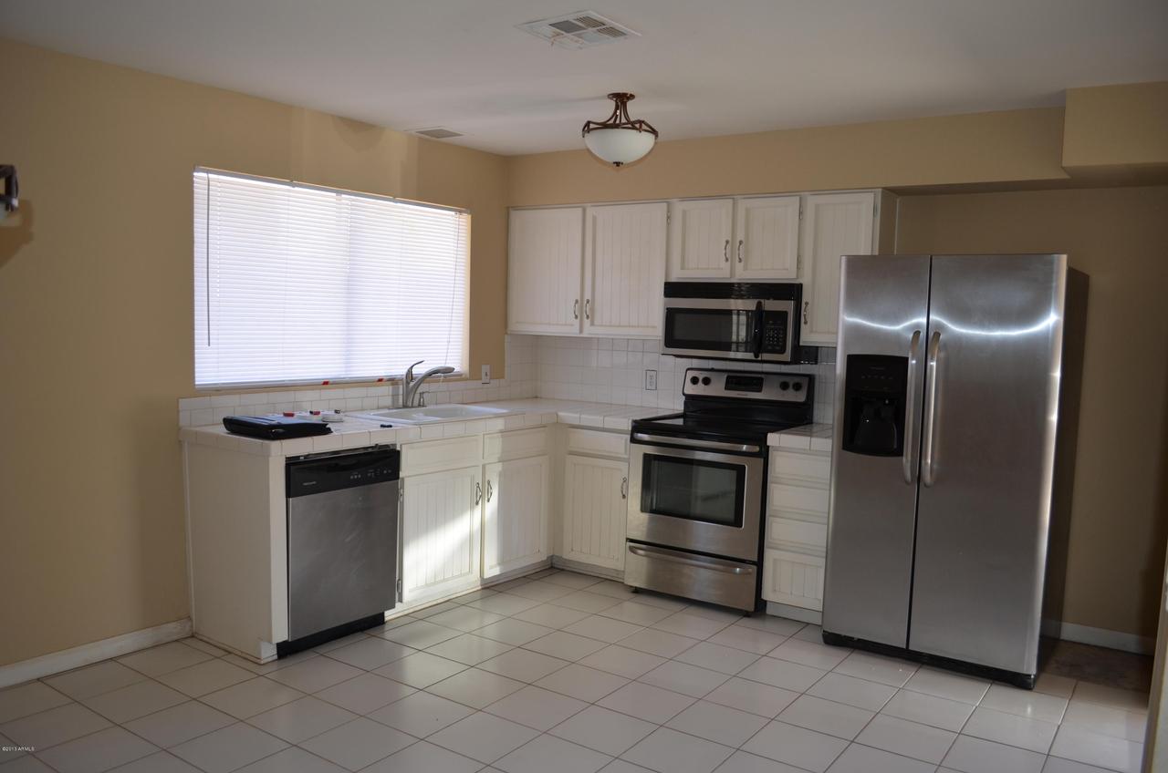 2212 W Bentrup St., Chandler, AZ 85224