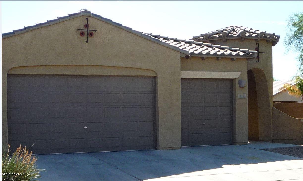 2015 N Rascon Loop, Phoenix, AZ 85037