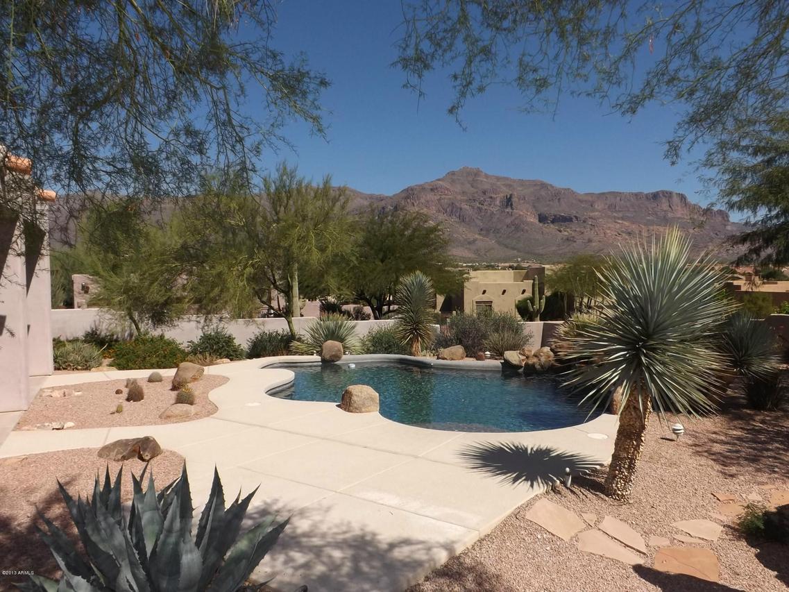 9793 E Little Nugget Way, Gold Canyon, AZ 85118