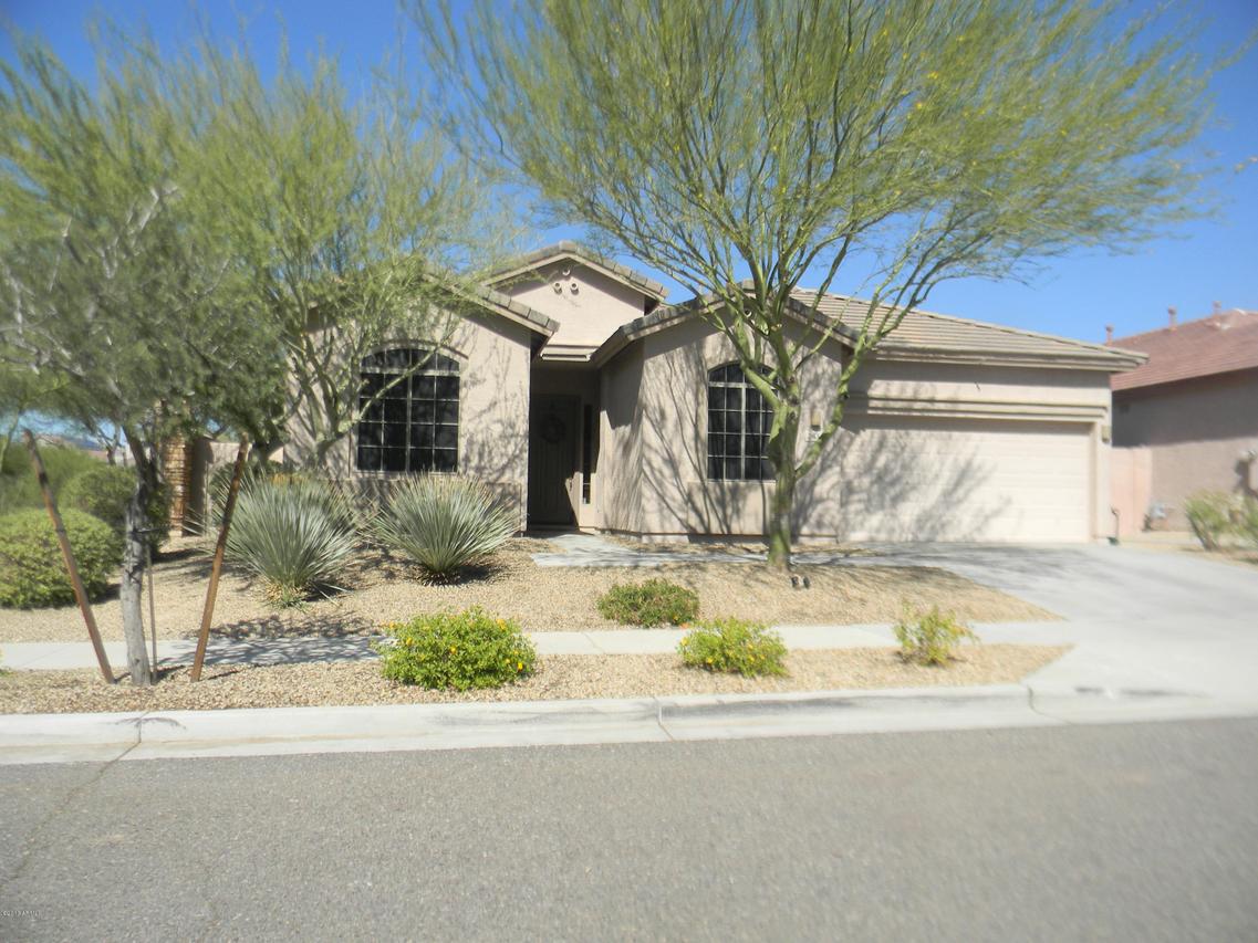 2434 W Red Range Way, Phoenix, AZ 85085