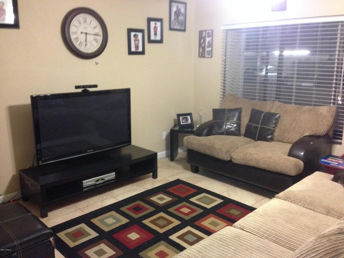 733 E Lola Dr., Phoenix, AZ 85022