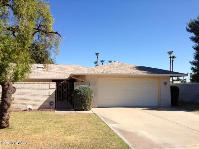 18203 N Conestoga Dr., Sun City, AZ 85373