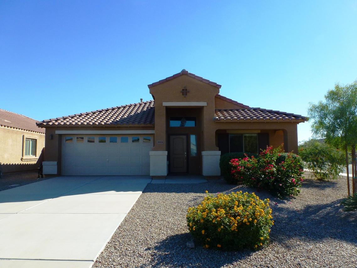 3919 E Graphite Rd., San Tan Valley, AZ 85143