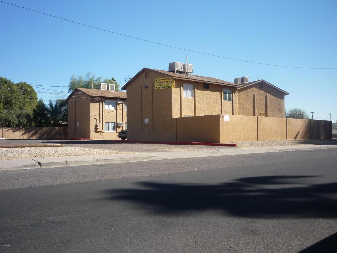 903 N 30th St., Phoenix, AZ 85008