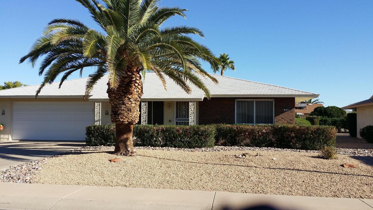 9526 W Willowbrook Dr., Sun City, AZ 85373
