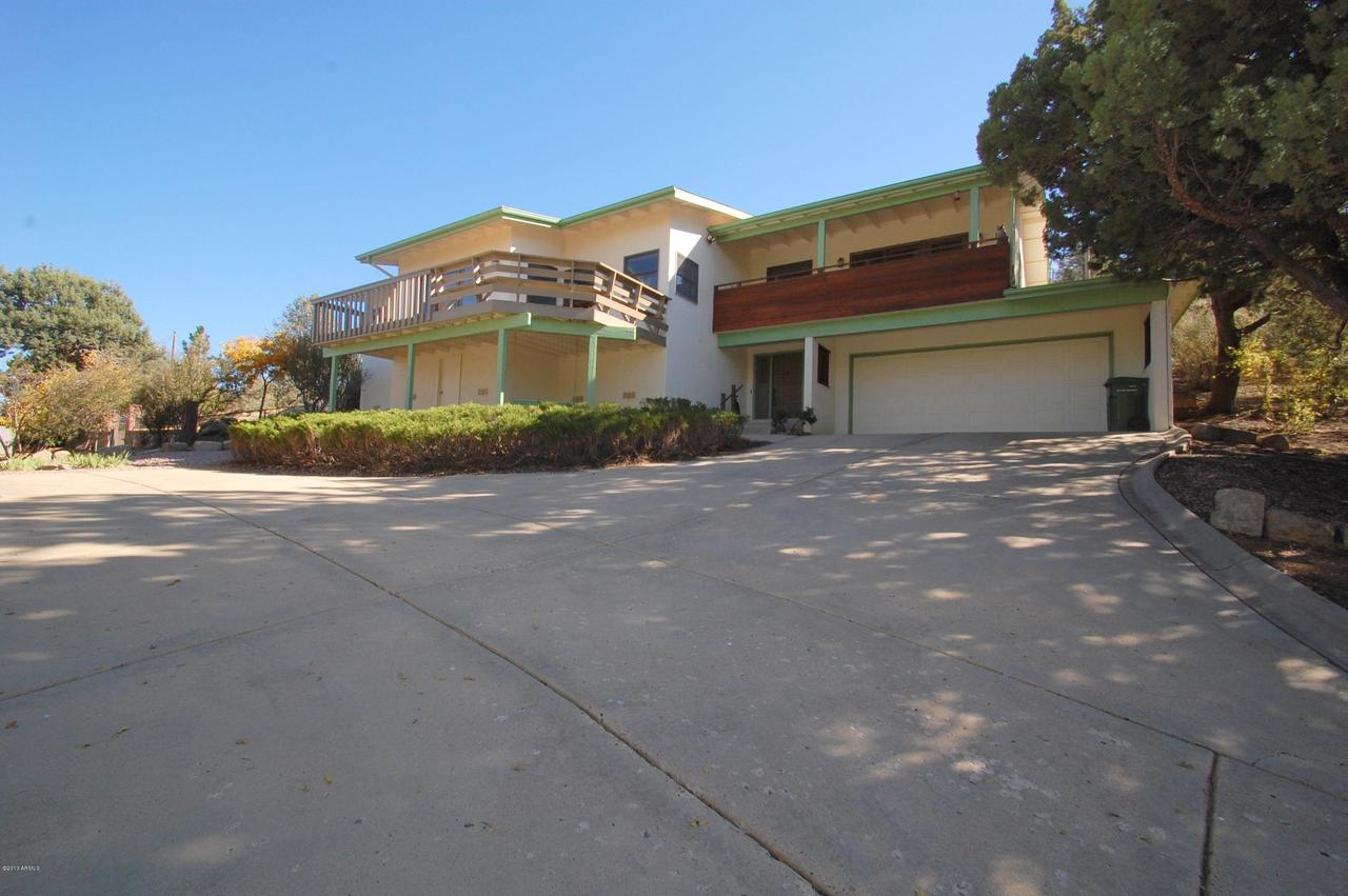1045 Country Club Dr., Prescott, AZ 86303
