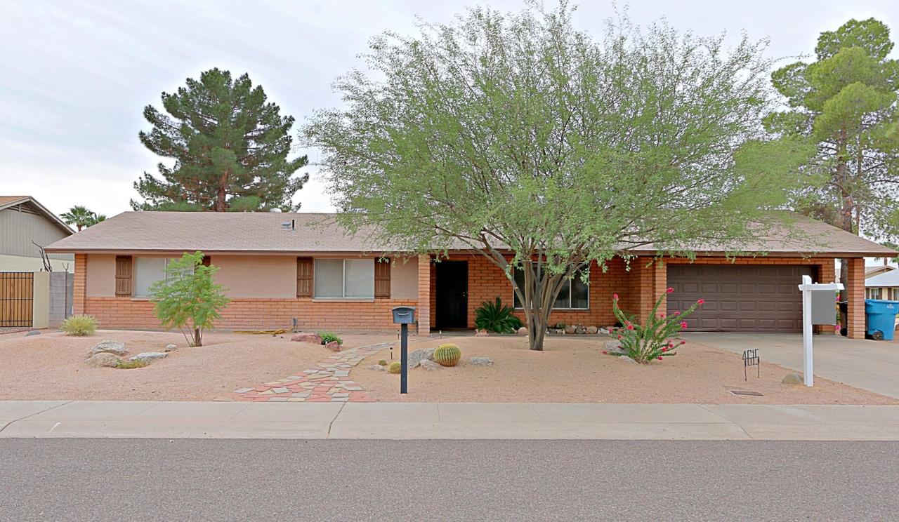 4615 E Sharon Dr., Phoenix, AZ 85032