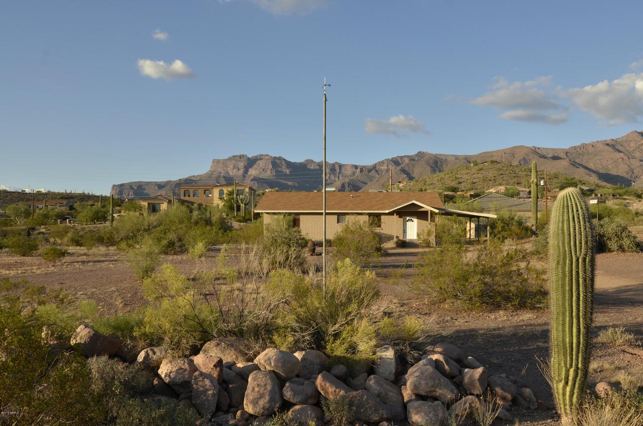 10202 E Shoshone Dr., Gold Canyon, AZ 85118