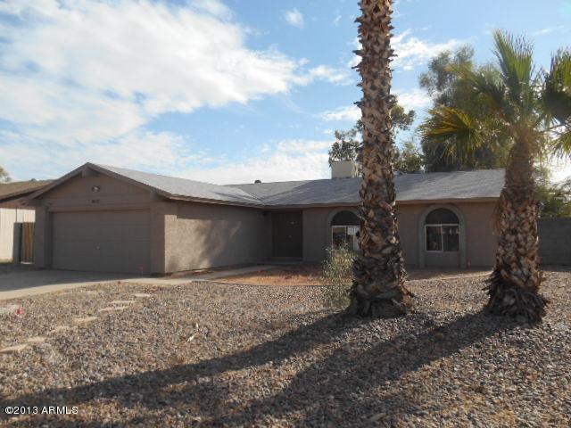 8639 W Golden Ln., Peoria, AZ 85345