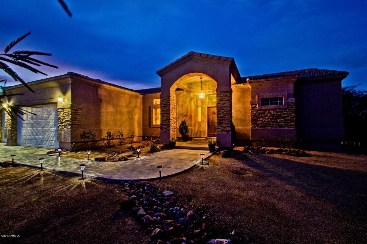 38301 N 15th Ave., Phoenix, AZ 85086