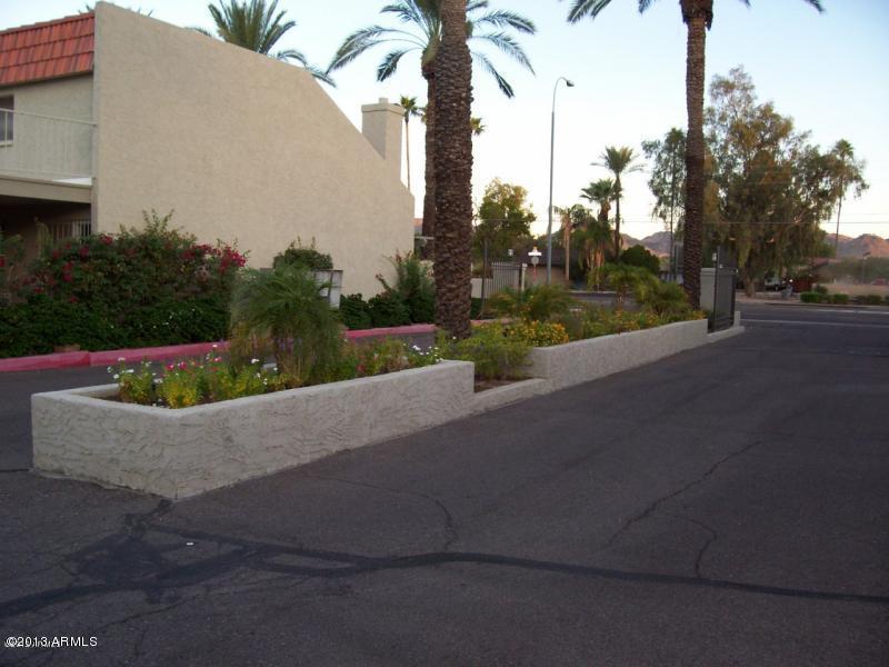 4939 N 43rd St., Phoenix, AZ 85018