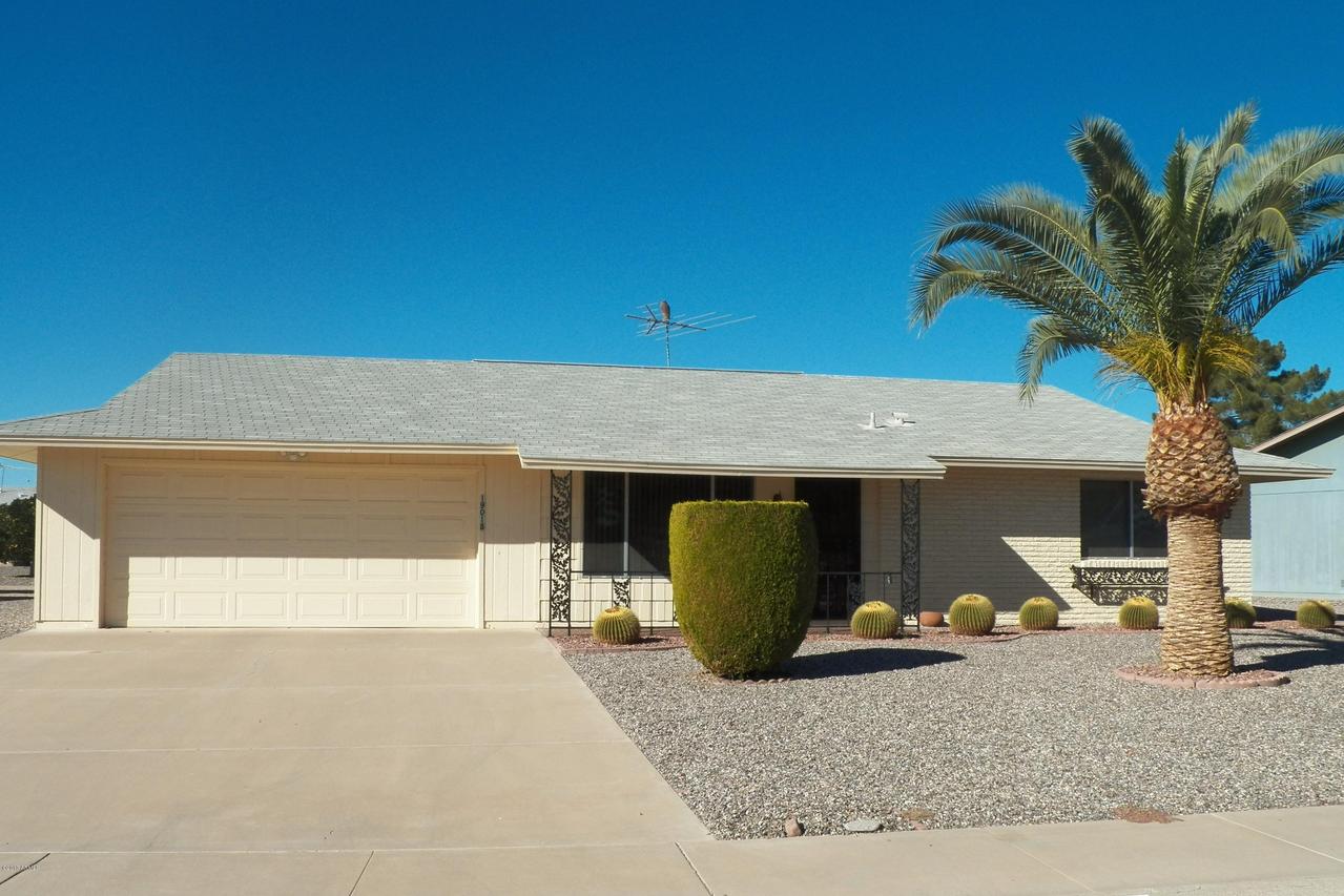 19018 N 99th Dr., Sun City, AZ 85373