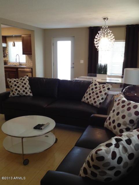 10618 N 80 Dr., Peoria, AZ 85345