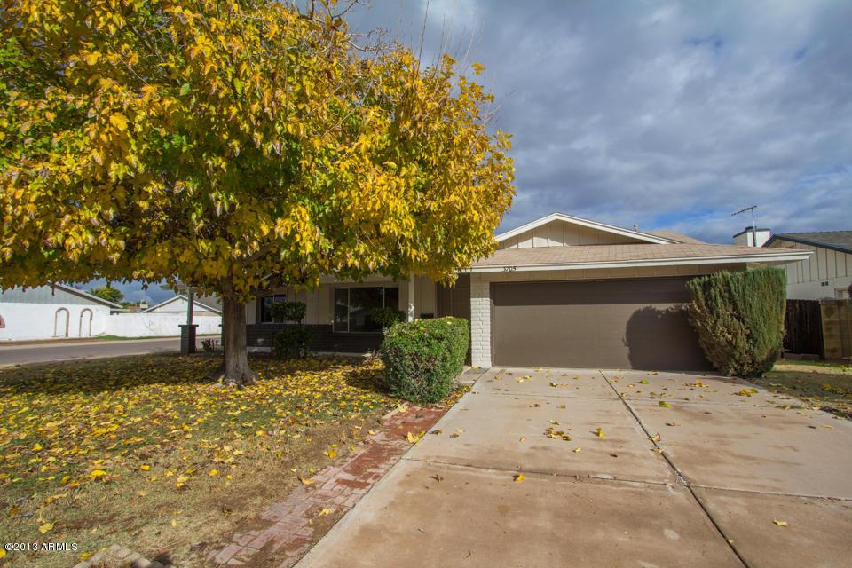 3705 S Cottonwood Dr., Tempe, AZ 85282