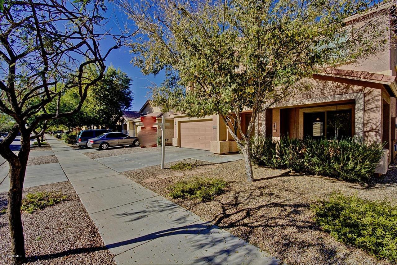 22350 E Calle De Flores, Queen Creek, AZ 85142