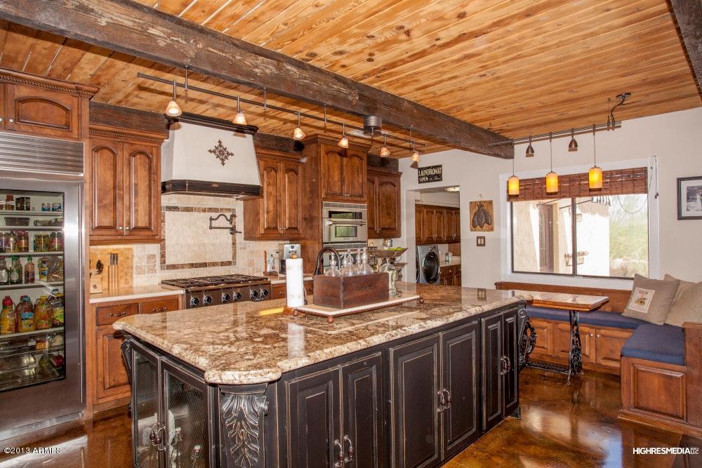 33808 N 12th St., Phoenix, AZ 85085