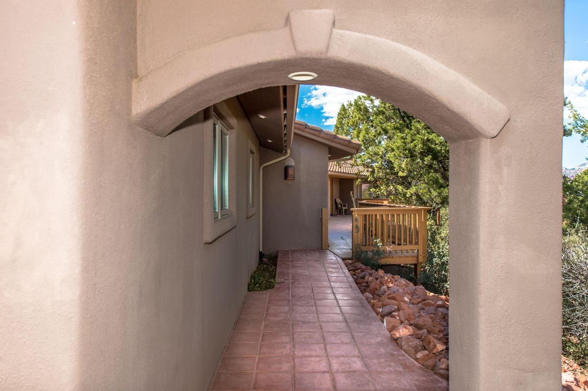 270 Calle Del Norte, Sedona, AZ 86336