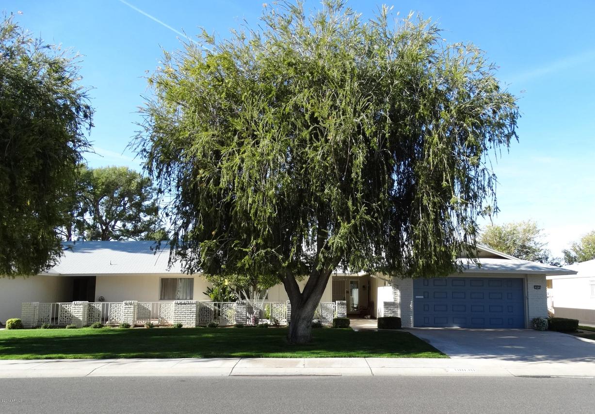 18030 N 99th Dr., Sun City, AZ 85373