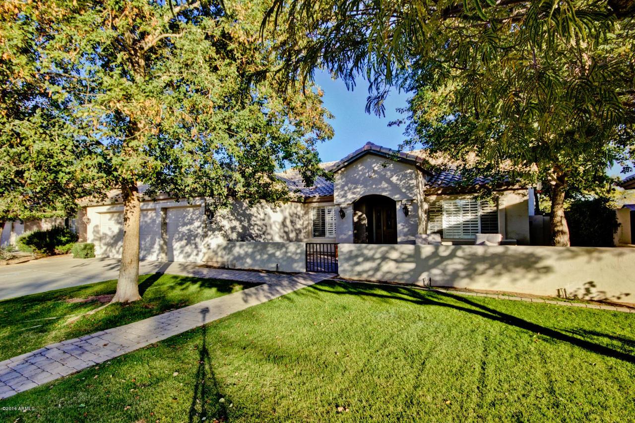 2090 W Ivanhoe St., Chandler, AZ 85224