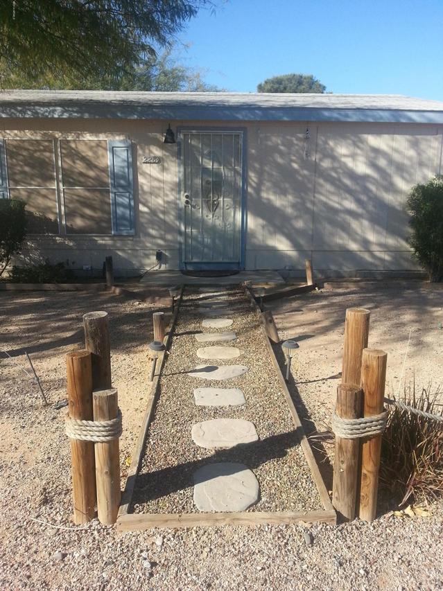 228 S 90th Pl., Mesa, AZ 85208