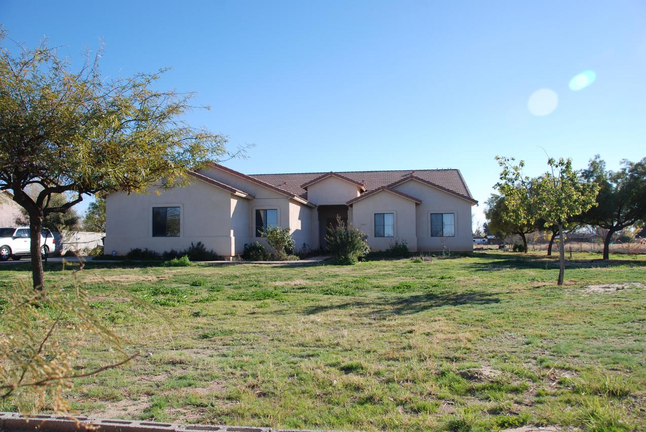 2455 E Queen Creek Rd., Gilbert, AZ 85297