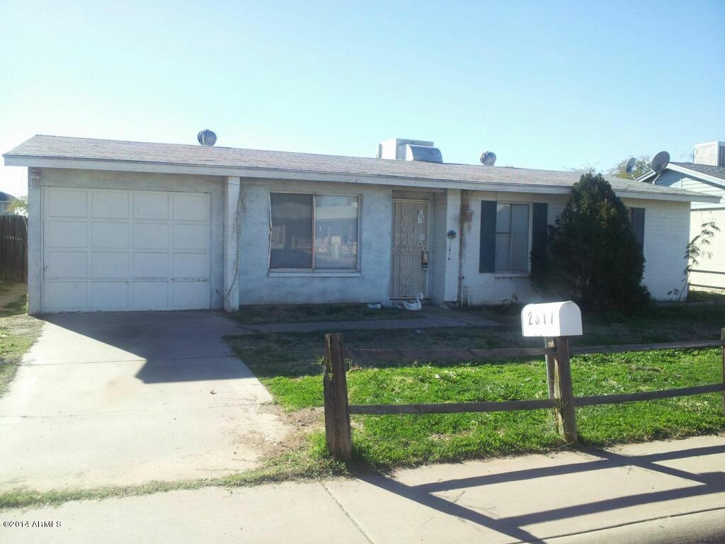 2317 W Danbury Rd., Phoenix, AZ 85023