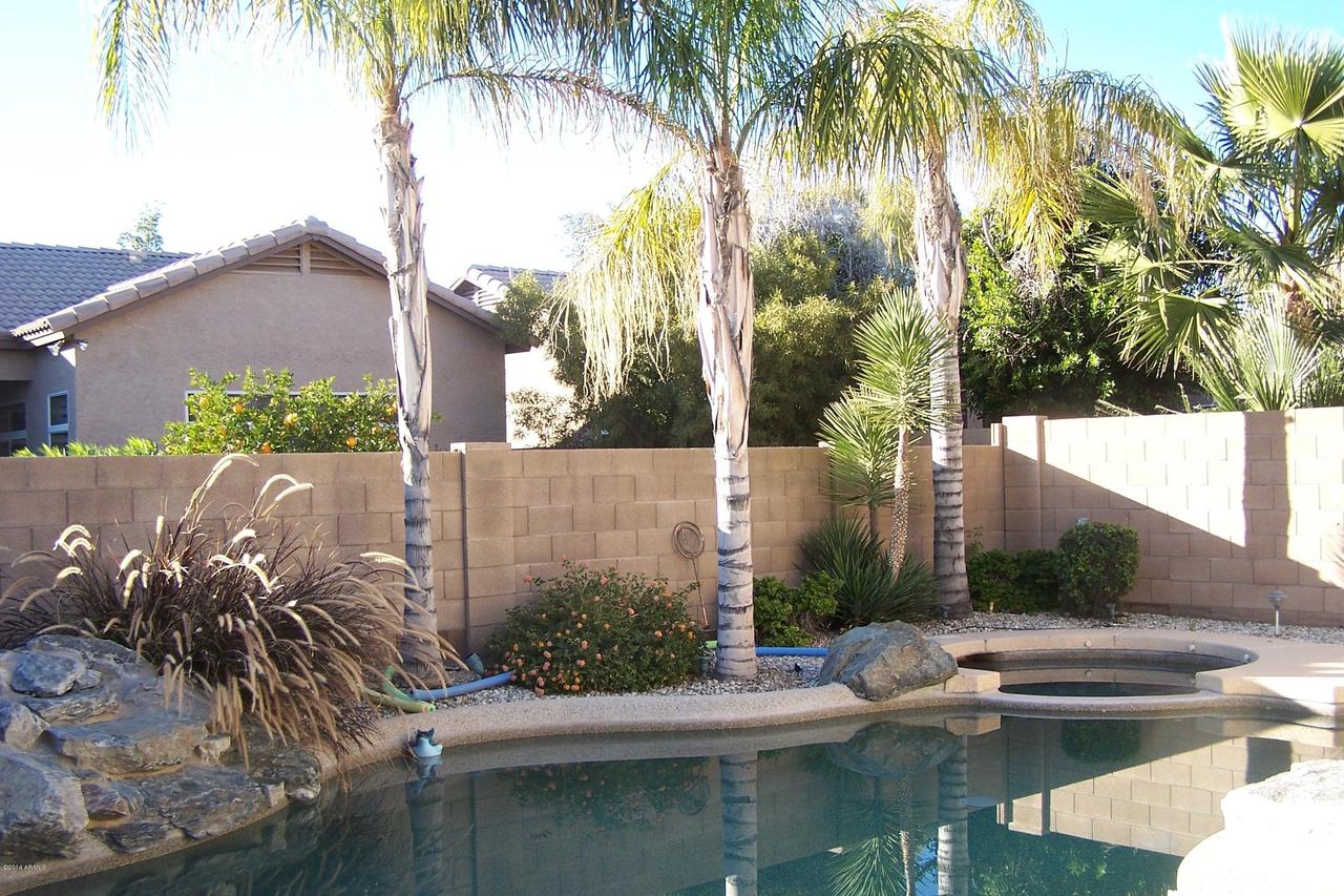 1822 S Pennington Dr., Chandler, AZ 85286