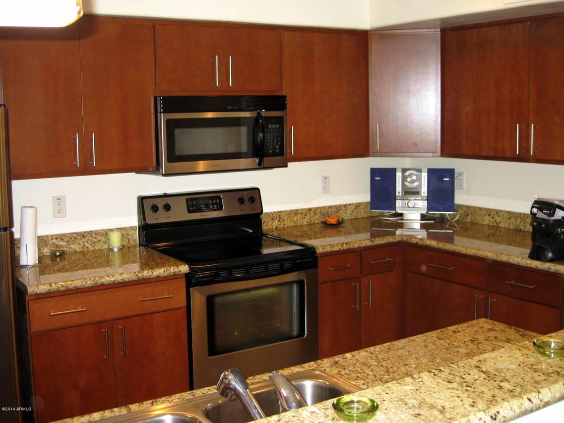 724 E Devonshire Ave. #310, Phoenix, AZ 85014