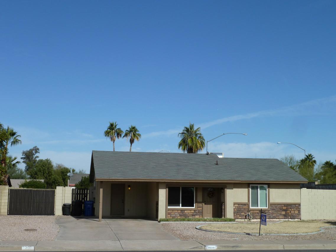 2010 W Portobello Ave., Mesa, AZ 85202